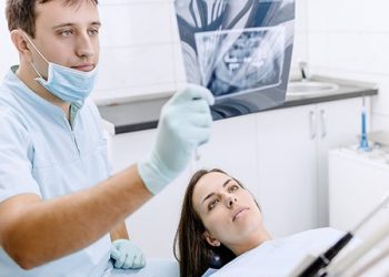 ویژگی های بهترین دکتر ارتودنسی