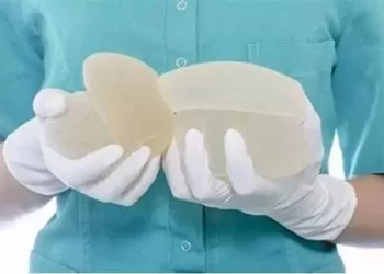 لیست معرفی بهترین دکتر لیفت باسن در ایران ⭐【سال1403】